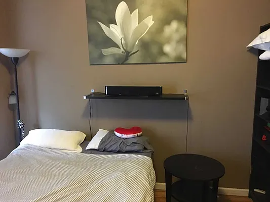 Rented by Jeffrey Mosczyc, LREB | media 11