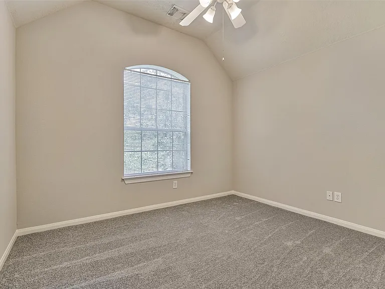 7 Raindance Ct — Photo 37