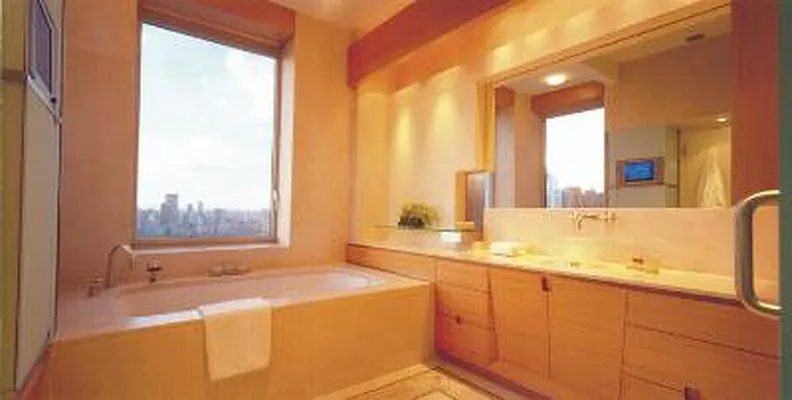 Sold by Corcoran | media 23