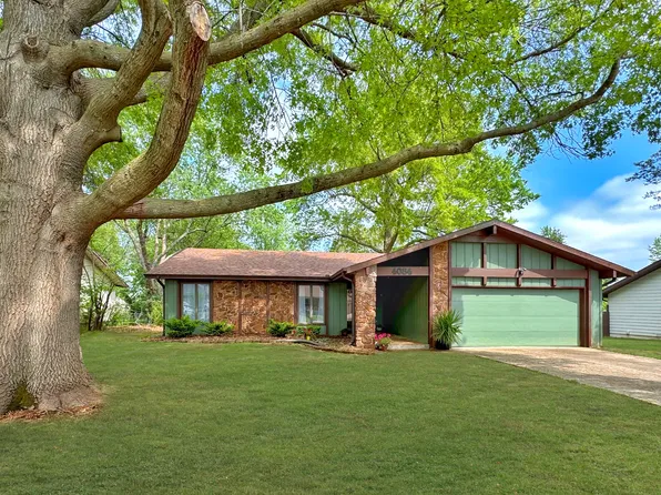 4084 S Eaton Avenue, Springfield, MO 65807