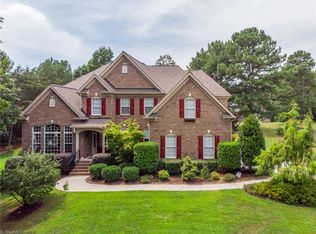 7790 Newhaven Dr, Oak Ridge, NC 27310