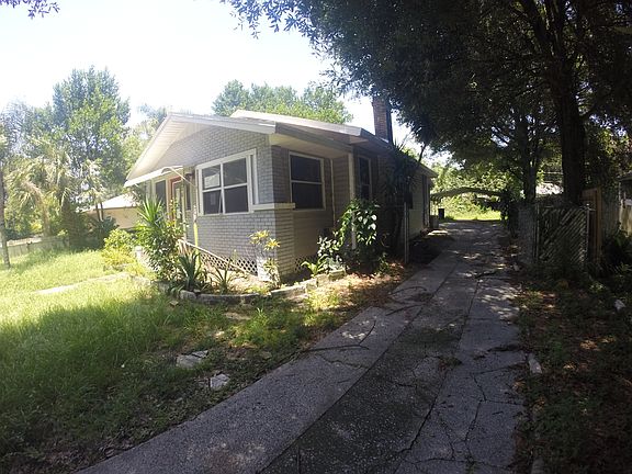 2nd image of 806 E Emma St
