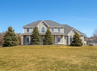 14331 Theriault Rd, Sackets Harbor, NY 13685