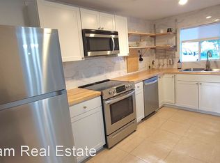 6334 Suwannee Rd, Jacksonville, FL 32217