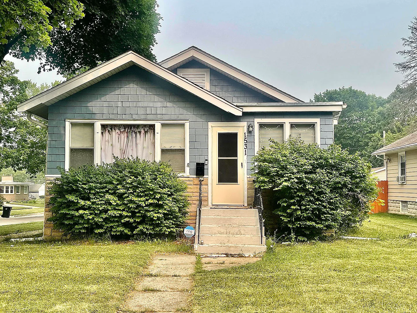 1531 Hickory St photo 1