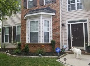 957 La Plata Dr, Kernersville, NC 27284