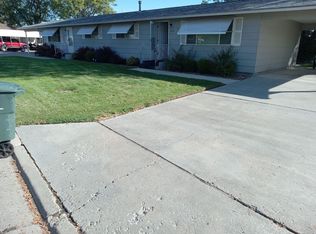 1214 & 1216 SW 11th St, Ontario, OR 97914