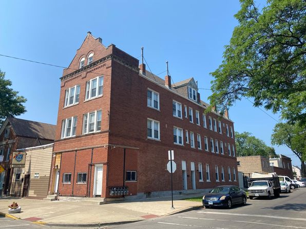 2700 S Kildare Ave #1F