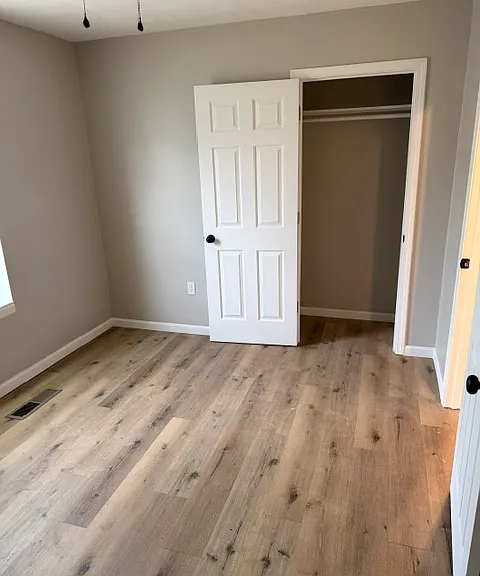 407 E Shelby St — Photo 3