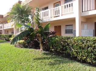 1 N Abbey Ln #104, Delray Beach, FL 33446