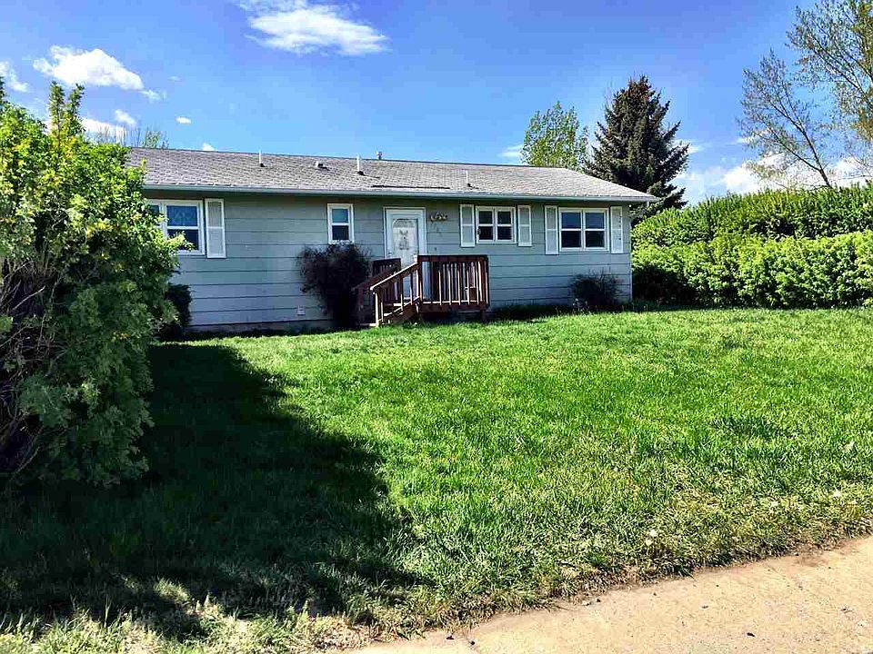 1st image of 3755 Aster St