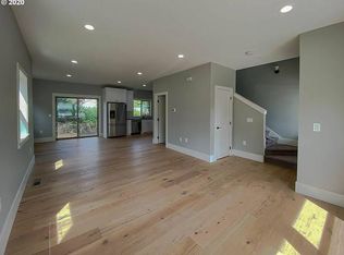 7981 SE Henderson St, Portland, OR 97206