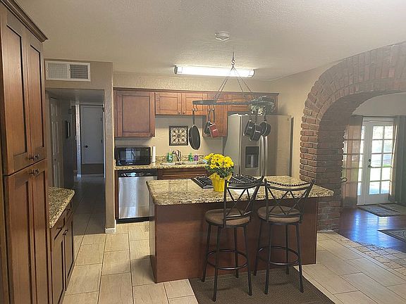 2nd image of 1107 E El Caminito Dr