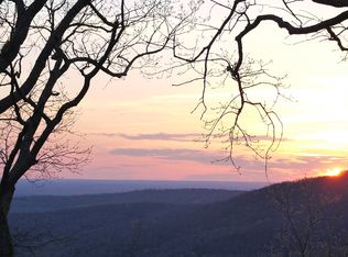 101 Carruthers Rd, SEWANEE, TN 37375