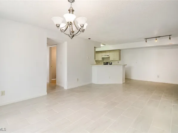 13605 Eagle Ridge Dr APT 1723, Fort Myers, FL 33912