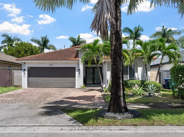 9261 SW 208th Ter, Cutler Bay, FL 33189