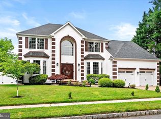 12 Wendover Rd, East Windsor, NJ 08520