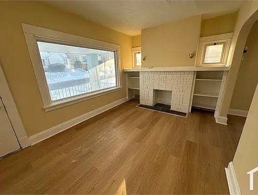 2 bed, 980 sqft, $1,400 — Photo 3
