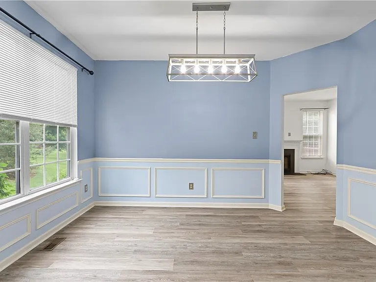 8100 Cross Creek Cir — Photo 9