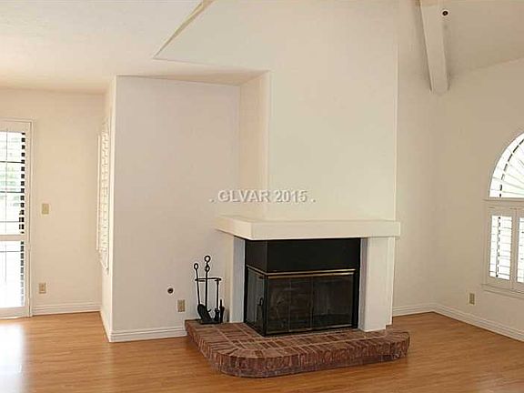 4th image of 2607 S Durango Dr APT 101
