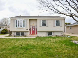 4126 Lasalle St, Racine, WI 53402