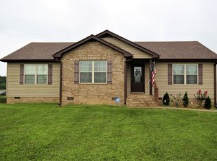 414 Meadows Rd, Portland, TN 37148