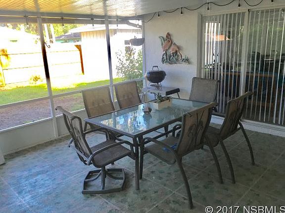 3rd image of 1808 Needle Palm Dr