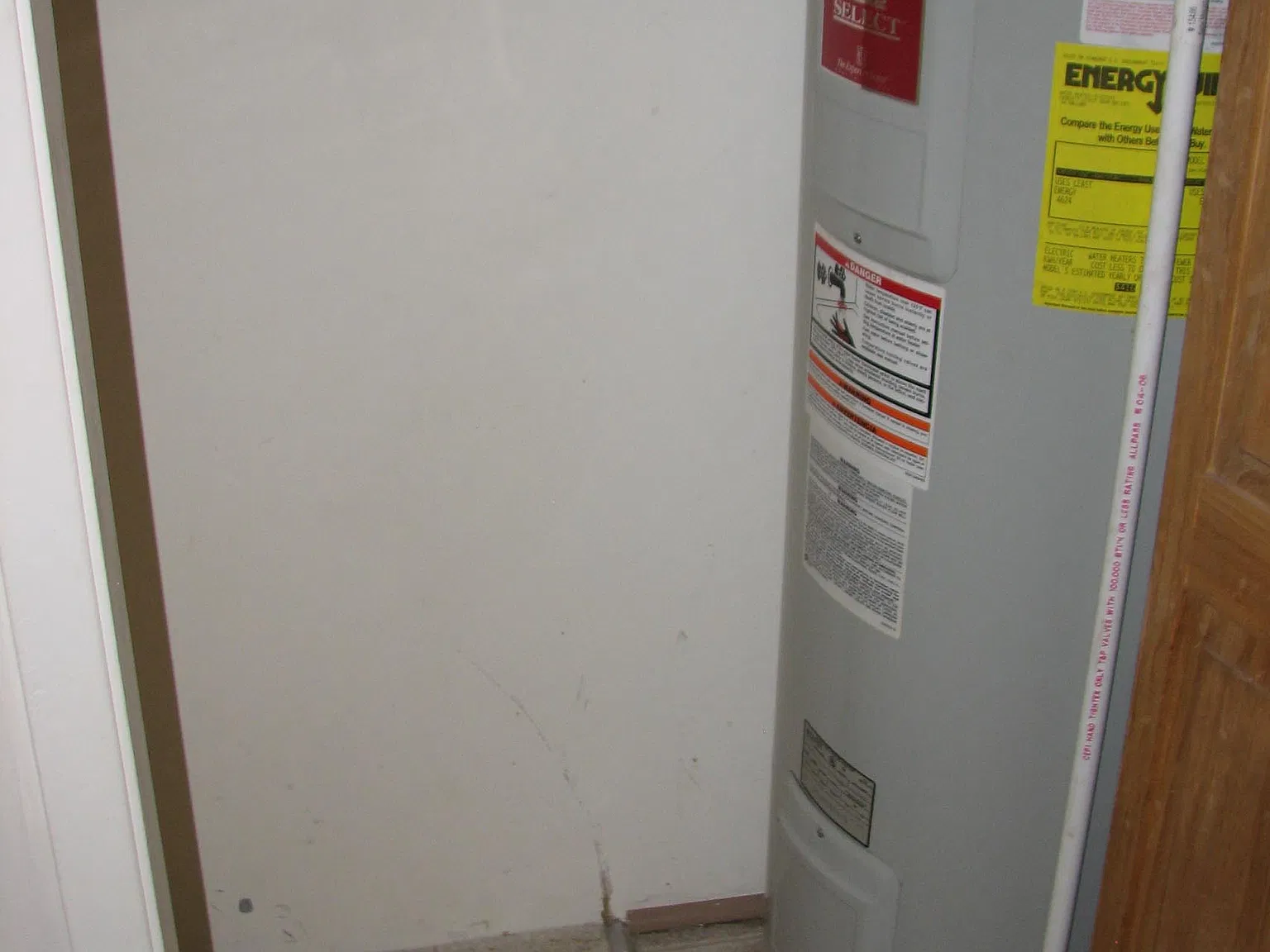 2 bed, $1,400 — Photo 1