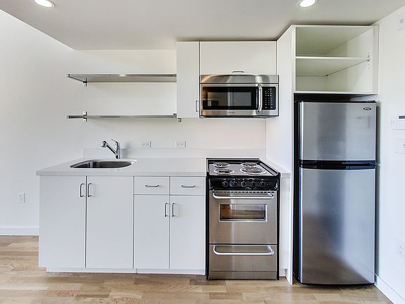 2nd image of 277 Golden Gate Ave APT 202