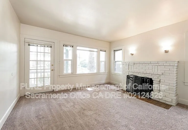 2625 D St — Photo 5