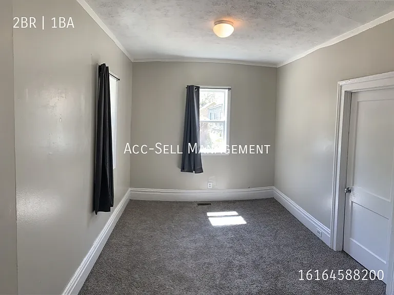 17 Mathews Ct NE — Photo 5
