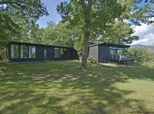 25 Hemlock Ln, Woodstock, NY 12498