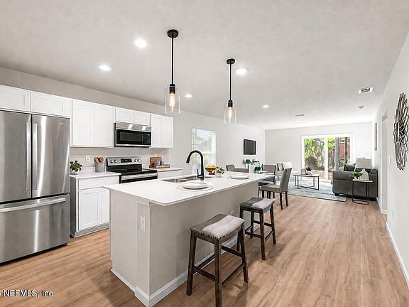 5th image of 5619 DEERLODGE Street