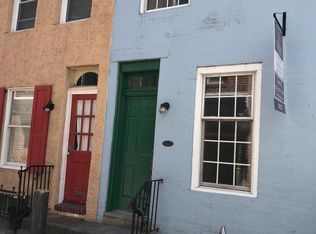 2418 Manning St, Philadelphia, PA 19103
