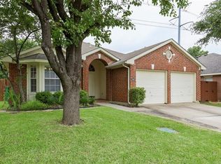 2066 Belvedere Dr, Lewisville, TX 75067