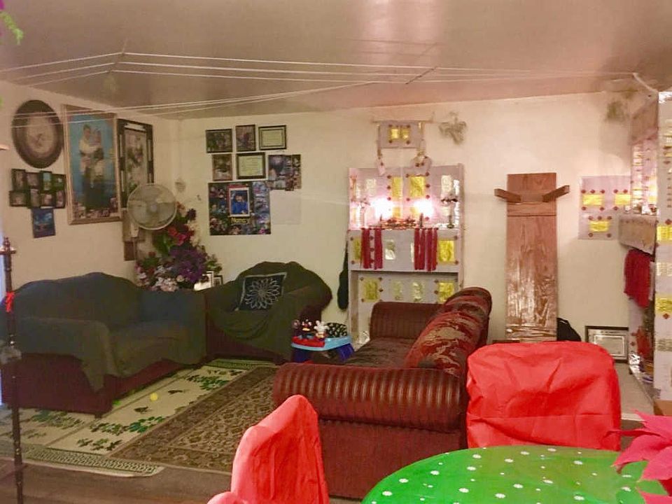 2nd image of 4027 E Cortland Ave