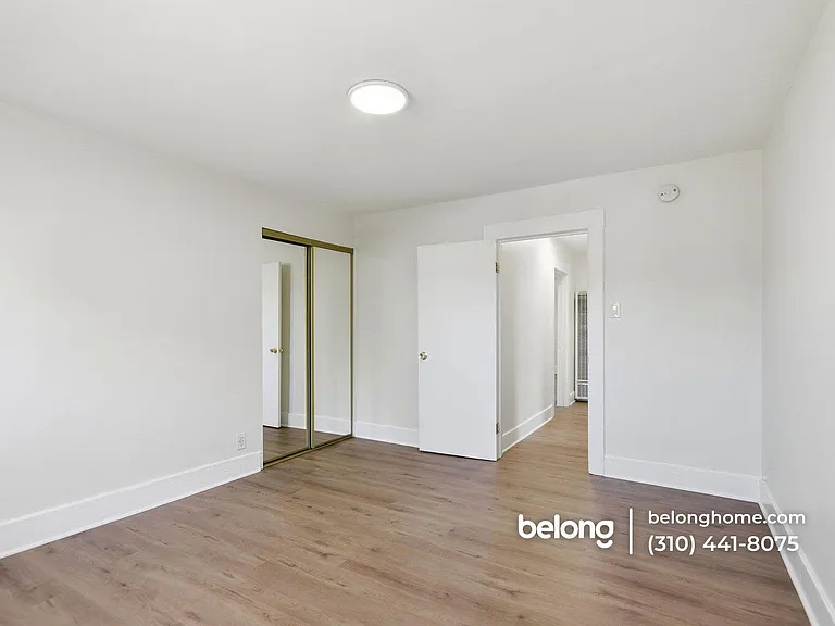 1474 W Vernon Ave #3 — Photo 13