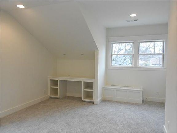 4th image of 2205 25th Ave S