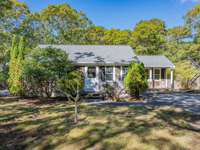 1131 Phinneys Ln, Barnstable, MA, 02630