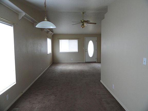 dinning and family room