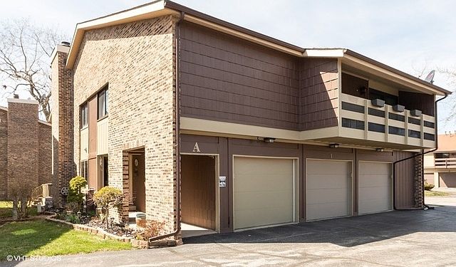 1st image of 1 Cobblestone Ct APT 1A