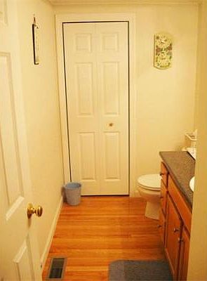 AWESOME COMMUTER LOCATION!!