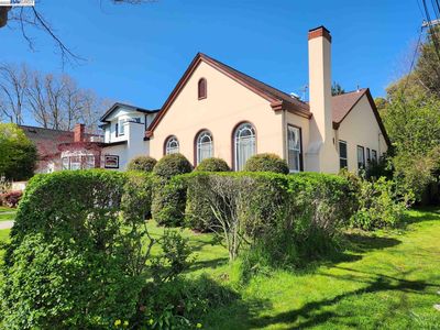 1312 Sanchez Ave, Burlingame, CA, 94010