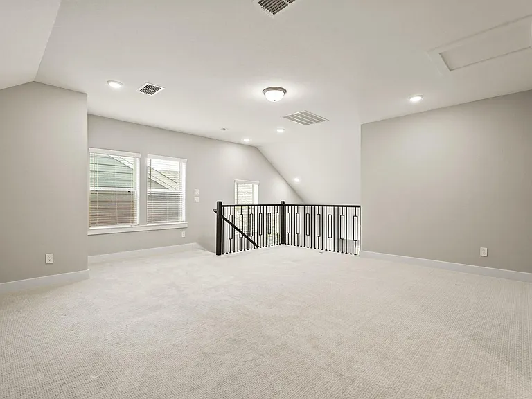 10972 Hewitt Cliff Ln — Photo 19