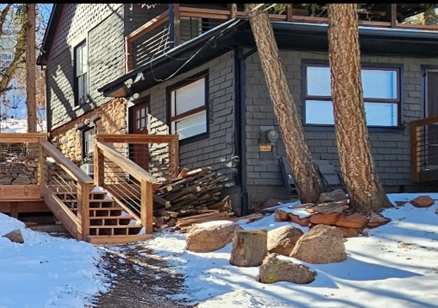 955 Osage Ave — Photo 1