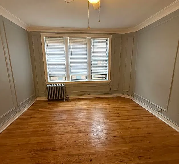1369 W Estes Ave — Photo 9
