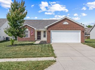 6408 Green Grass Ln, Whitestown, IN 46075