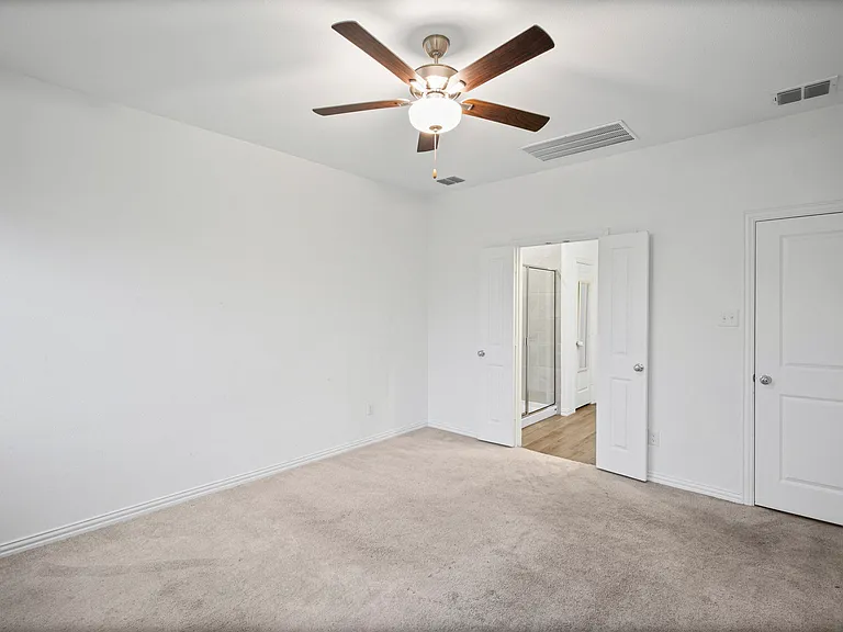 5948 Priory Dr — Photo 3
