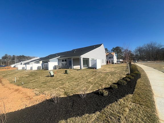 5th image of 538 Old Lime Pl