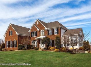 5 Jake Dr, Cream Ridge, NJ 08514